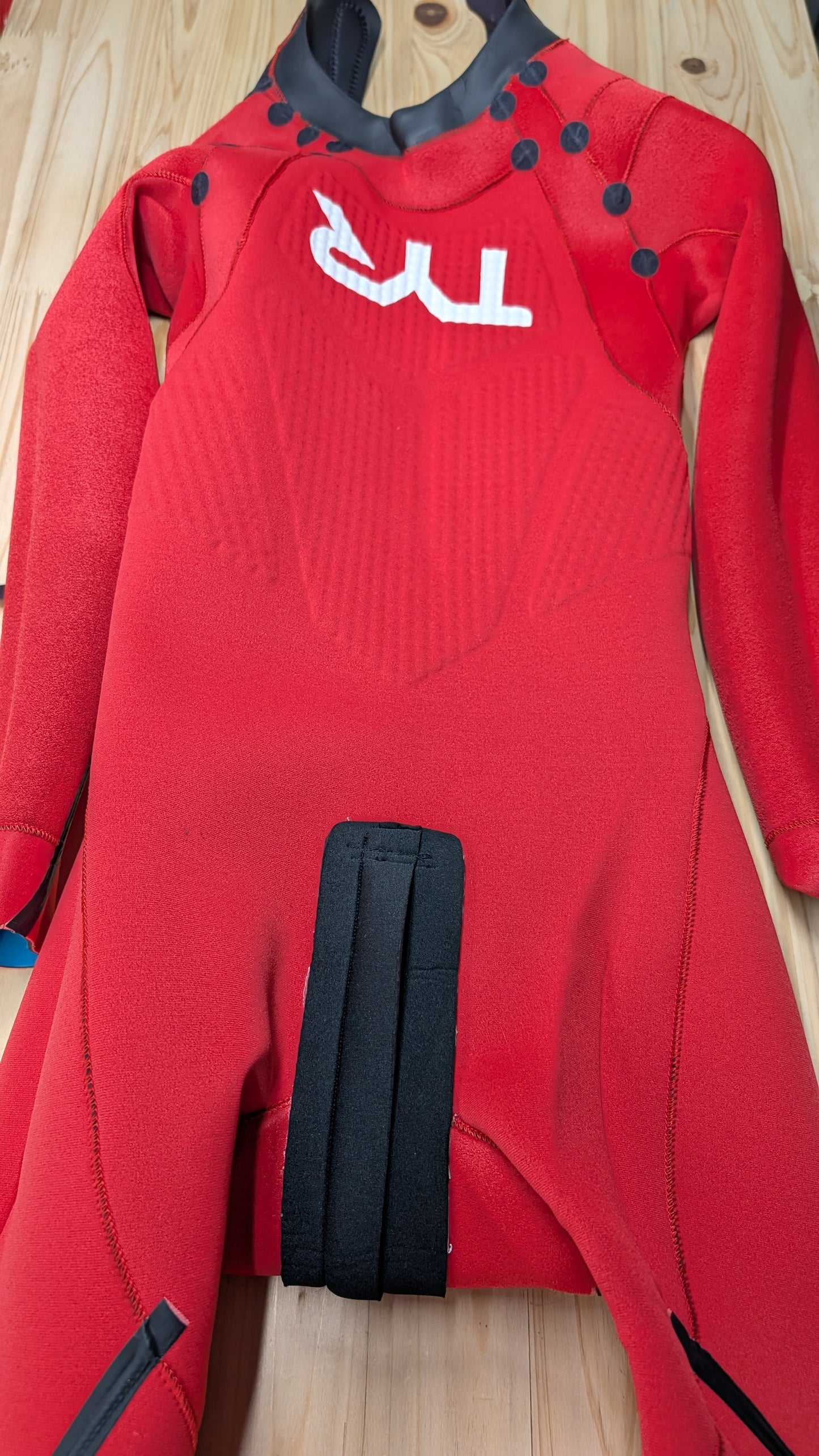 Full-Length Crotch & Back Zipper (2, 3 or 4-way) installation for wetsuits